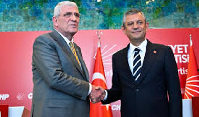 CHP lideri Özel, Dervişoğlu ile buluştu
