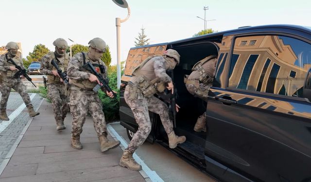 2,6 milyar TL’lik suç ağı çökertildi