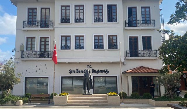 Belediye başkanı ve 5 şüpheli tutuklandı