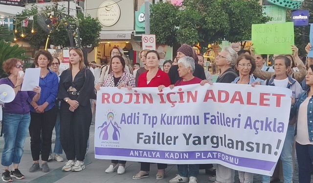 Antalya’da kadınlar Rojin için buluştu