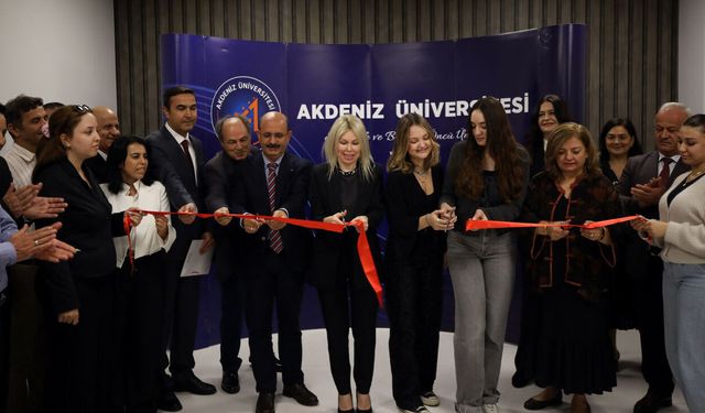 Akdeniz Üniversitesi Kütüphanesi, yüzde 30 büyüdü