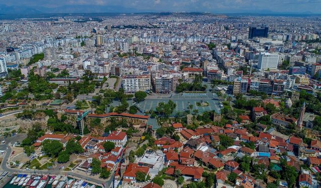Yabancılar Antalya'yı tercih ediyor