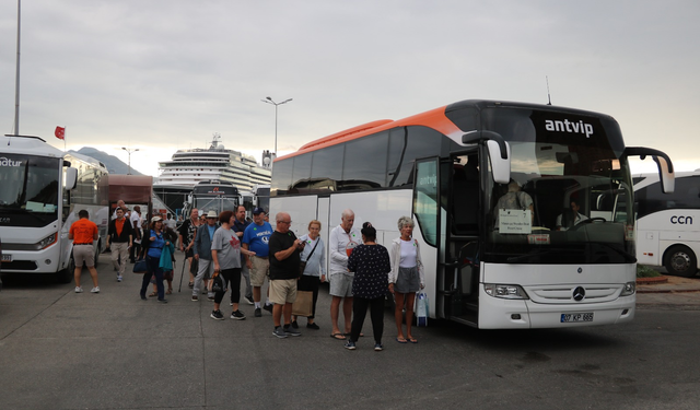 'Oosterdam' Alanya'da