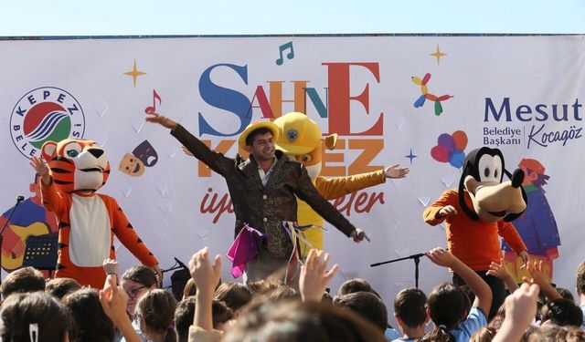 'Sahne Kepez' coşkusu okullarda