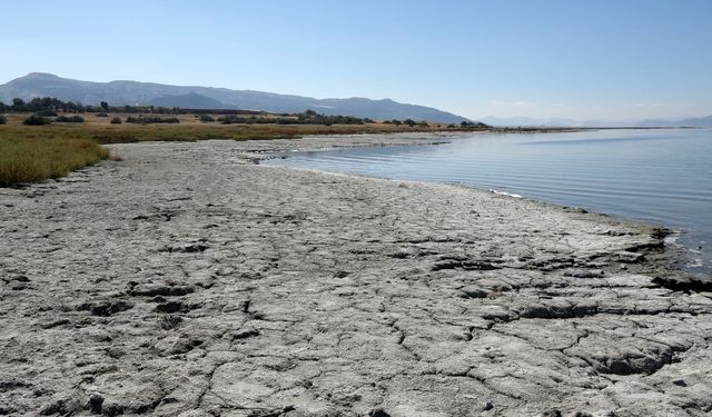 Burdur Gölü 21 metre çekildi