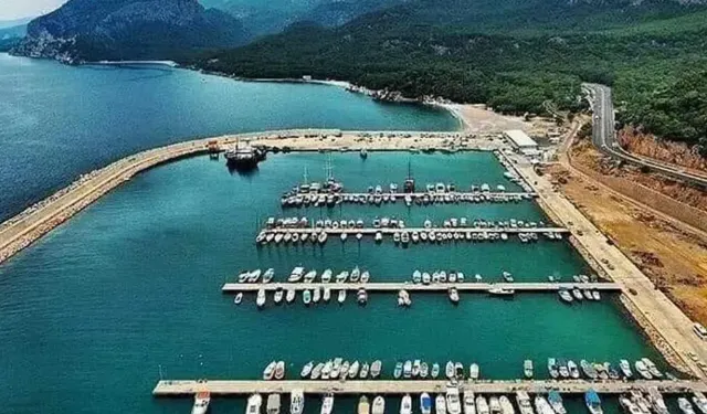 Antalya Balıkçı Barınağı TBMM gündeminde