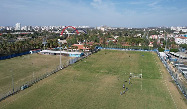 Ünlü kulübe icra şoku