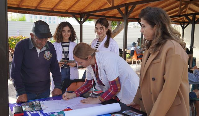 Konyaaltı'da sağlık bilgilendirmesi