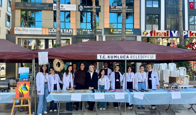 Antalya'da öğrencilerden sergi