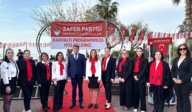 Kadınlar kahvaltıda buluştu