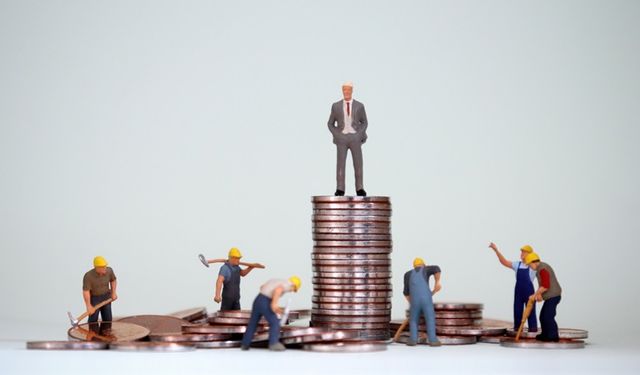 Sorun asgari ücret değil gelir adaletsizliği