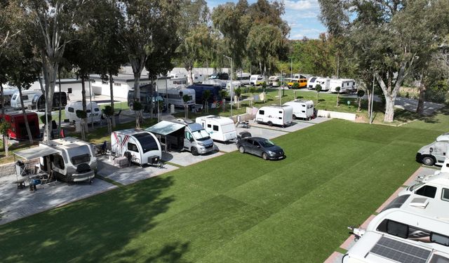 Konyaaltı'da 8 bin tatilciye hizmet etti