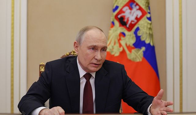 Putin: ABD'nin planı nihai çözüme temel olabilir