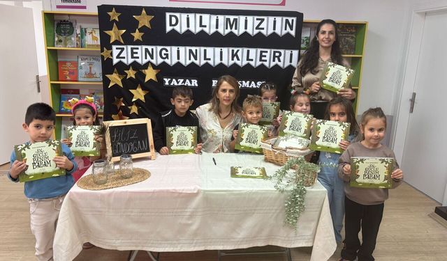 Kemer'de küçük okurlarla büyük buluşma