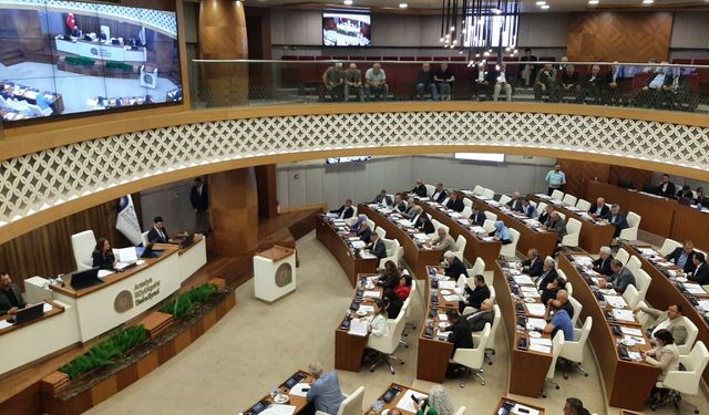 Meclis’te tansiyon yükseldi