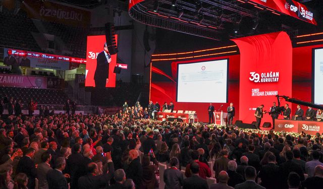 Muhittin Böcek'ten kurultay mesajı