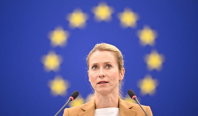 AB, Rusya'nın varlıklarını dondurdu