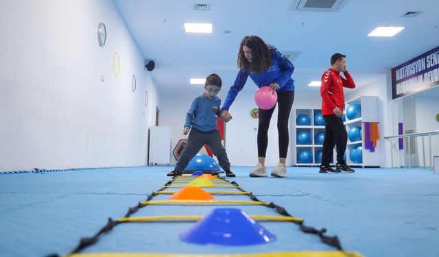 Engelliler için spor kursu