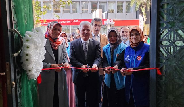 İyilik Atölyesi açıldı