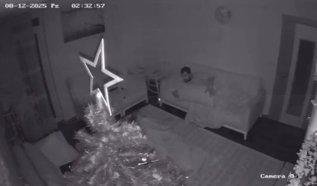 Antalya'da deprem anı kamerada