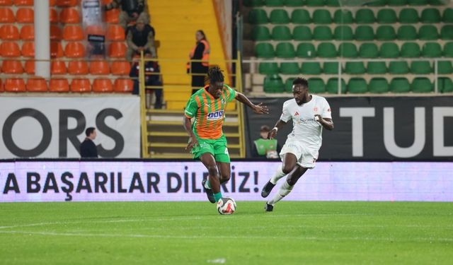 Alanya’da sessiz derbi