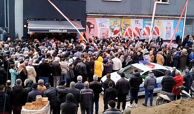 İndirim izdihama sebep oldu