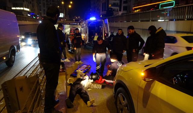 Antalya'da alt geçitte kaza