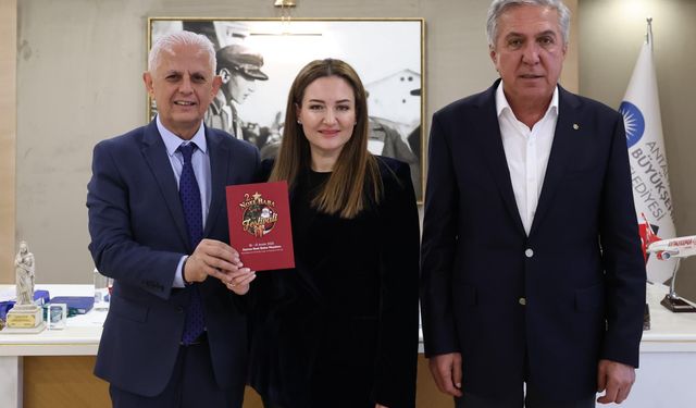 Büyükşehir'den Noel Baba Festivali'ne tam destek