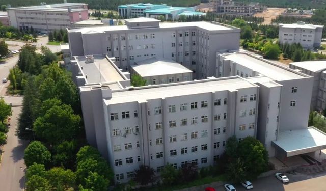 Hacettepe Üniversitesi 48 sözleşmeli personel alacak