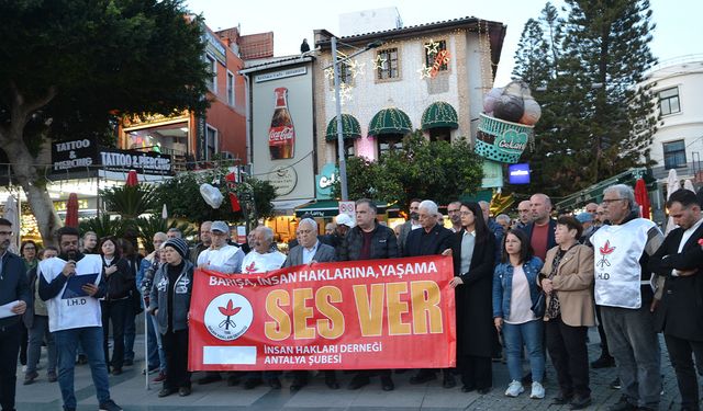 10 Aralık’ta insan hakları için ses yükseldi