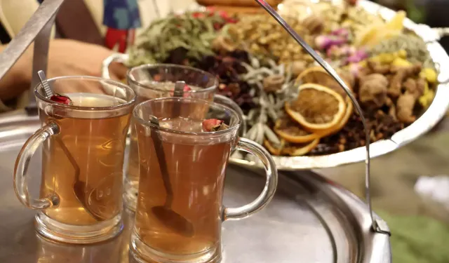 Kış çaylarını tüketirken bu hatalara düşmeyin!