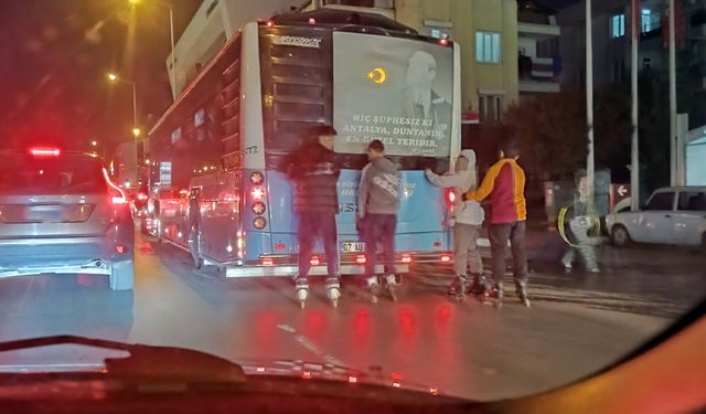 Antalya’da tehlikeli yolculuk