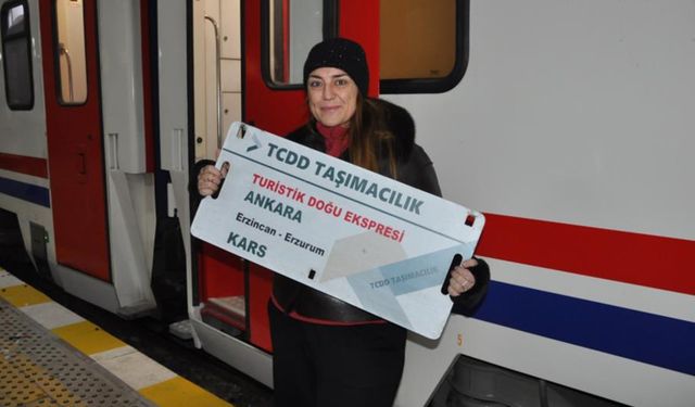 Turistik Doğu Ekspresi Kars'a ulaştı