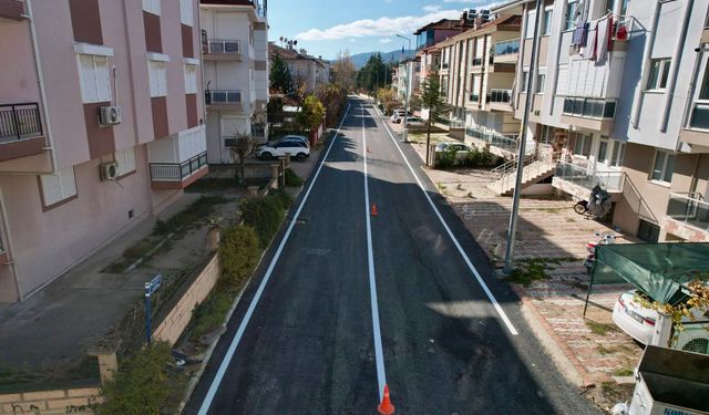 Korkuteli’de yollar yenileniyor