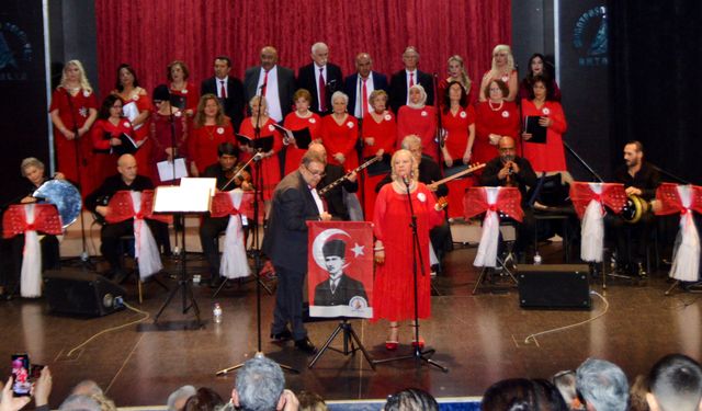 Muratpaşa'da türkü gecesi