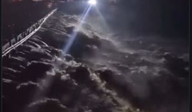 TOKİ proje alanı sele teslim