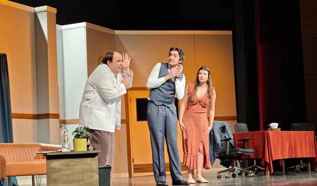 'Kaç Baba Kaç' Kepez sahnesinde