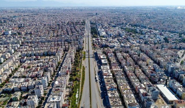 Antalya verdiğinin zekatını bile alamıyor