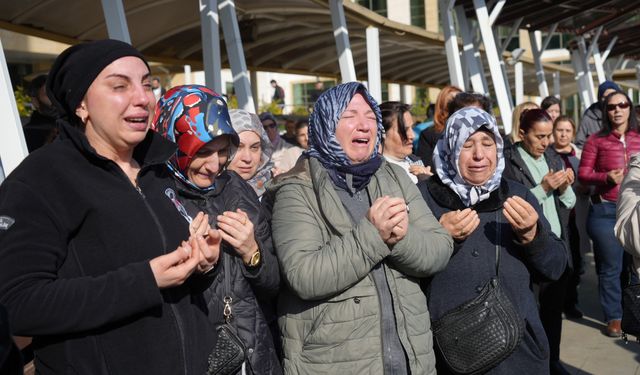 Ölen güvenlik görevlisinin yakınları gözyaşlarını tutamadı