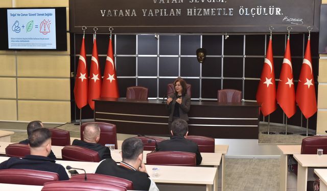 Kepez’de 'akılcı ilaç kullanımı' eğitimi