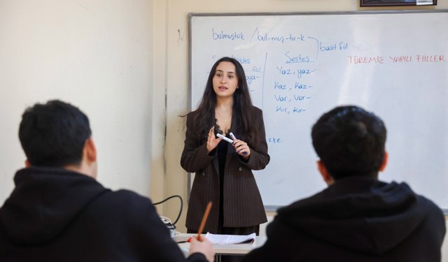 Üniversite hayali ücretsiz kurs ile gerçek oluyor