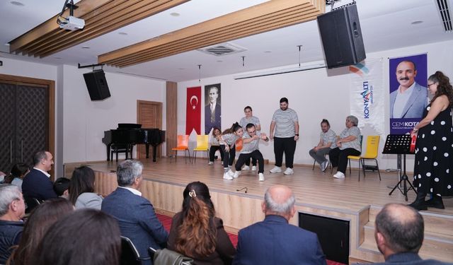 'Dedik oldu' seyircilerle buluştu