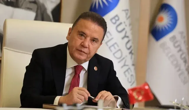 Özgür Özel ziyareti sonrası Muhittin Böcek'ten ilk mesaj