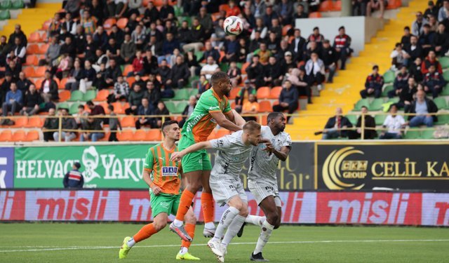 Alanyaspor'dan 5 gollü galibiyet
