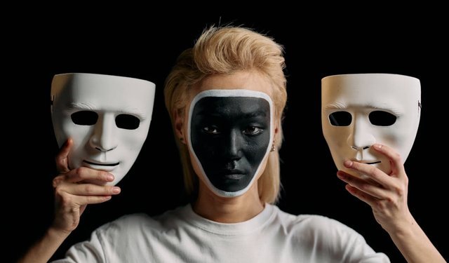 Başkalarının başarısızlığı neden mutlu eder?