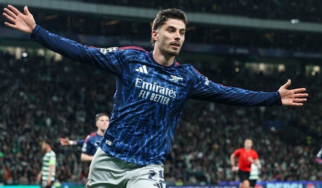 Bayern Münih ve Arsenal avantajı kaptı