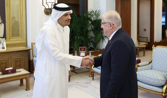 Bakan Güler, Al Thani ile görüştü