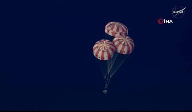 4 astronot Dünya’ya geri döndü