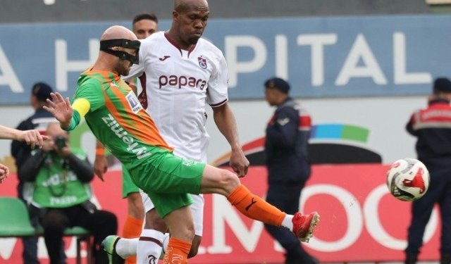 Alanya’da ilk yarı sessiz geçti: 0-0
