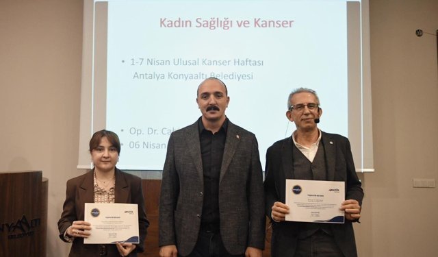 Konyaaltı’da 'kanserle mücadele' söyleşisi